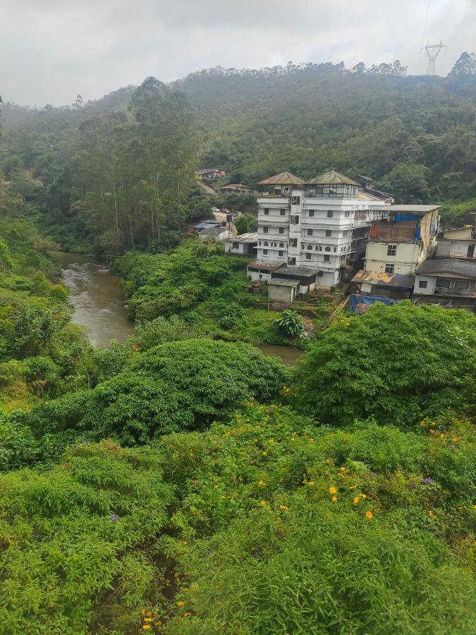 Hotel Emerald Inn Munnar Exterior foto