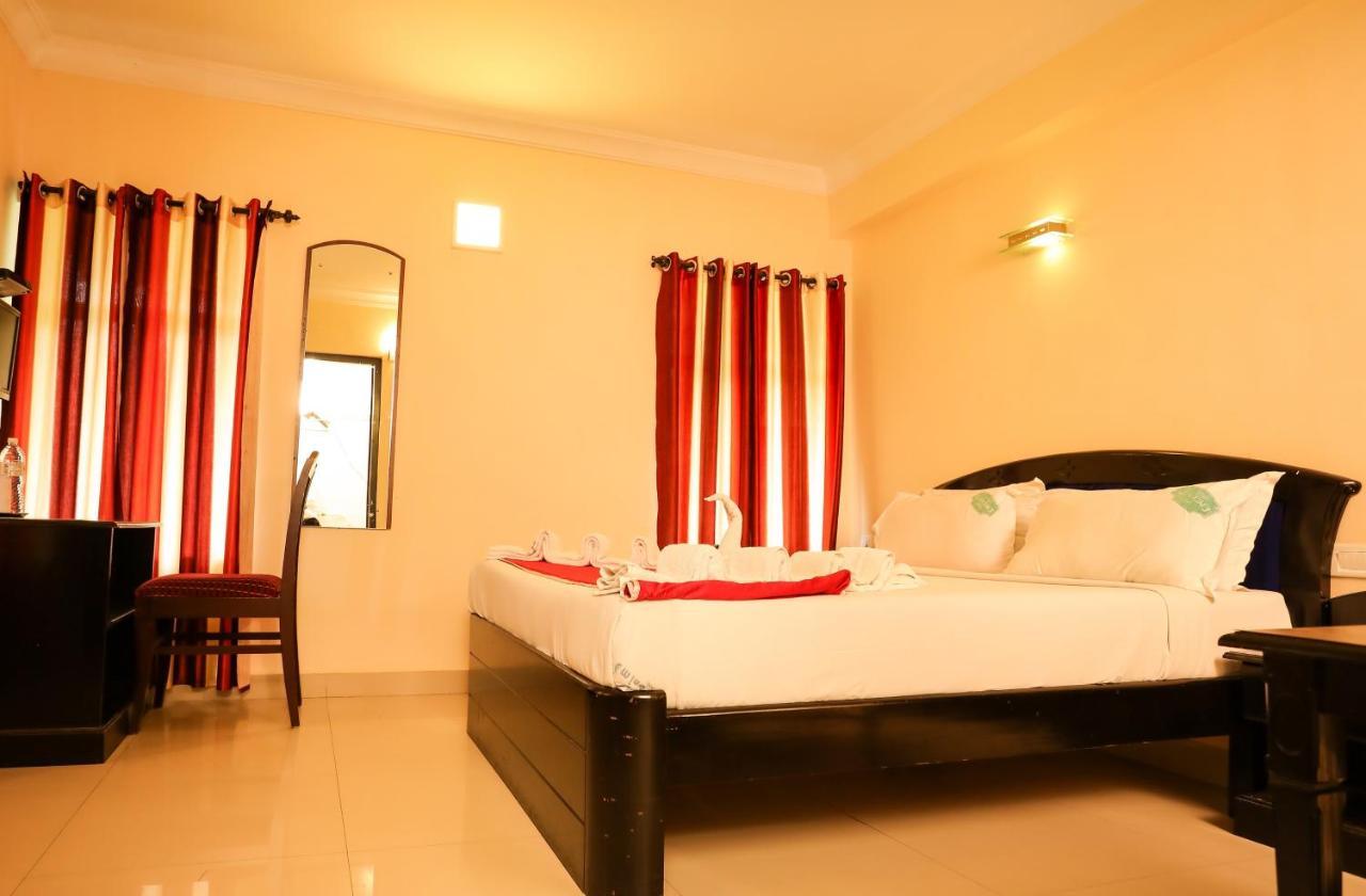 Hotel Emerald Inn Munnar Exterior foto